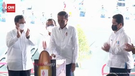VIDEO: Jokowi Bentuk Holding BUMN Pertahanan Bernama Defend ID