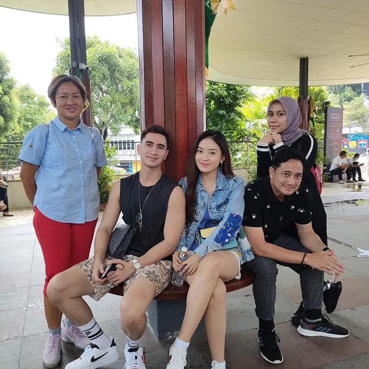 Verrell Bramasta dan Natasha Wilona