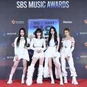 Sederet Gaya Stylish Aespa yang Menarik Perhatian, dari Girly hingga Edgy!