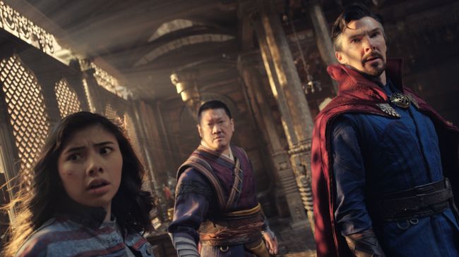 Di antara daftar pemenang People's Choice Awards 2022, film Doctor Strange 2 menjadi film paling digemari pada 2022.