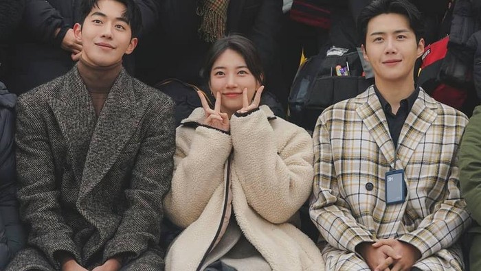 Drakor Populer dengan Cinta Segitiga yang Bikin Baper, Ada yang 'Menyayat' Hati!