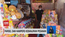 VIDEO: Parsel dan Hampers Kebanjiran Pesanan