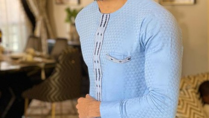 Ide Hampers Buat Pasangan, Pilihan Baju Koko Motif Kain Tradisional Indonesia yang Stylish!