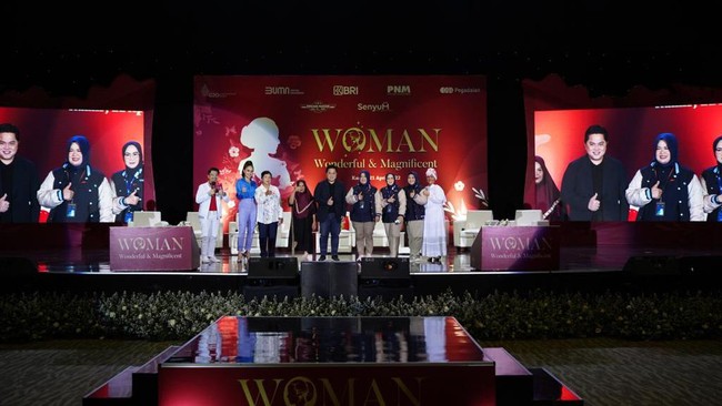 Menteri BUMN Erick Thohir menghadiri peringatan Hari Kartini dengan tema 'Wonderful Magnificent 2022 - WOMAN 2022' di Sentul International Convention Center.