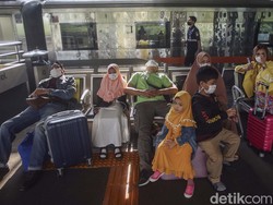 Syarat Mudik Naik Kereta buat yang Sudah Vaksin Hingga Anak Kecil, Lengkap!