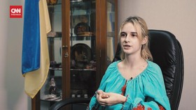 VIDEO: Remaja Ukraina Lawan Invasi Rusia Lewat Kampanye di TikTok