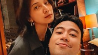 <p>Setelah menikah, Vidi juga sempat membawa Sheila Dara ke restoran langganan mereka ketika masih berpacaran. (Foto: Instagram @vidialdiano)</p>