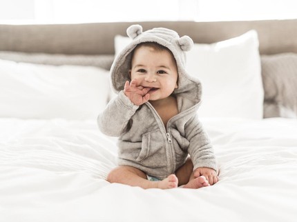 35 Rangkaian Nama Bayi Laki-Laki Kristen yang Berarti Anugerah Tuhan