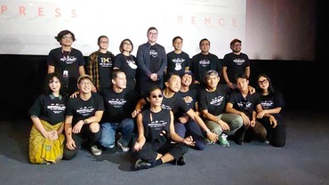 img-title Waktu Bagian Tertawa Bersama 'Srimulat: Hil yang Mustahal'