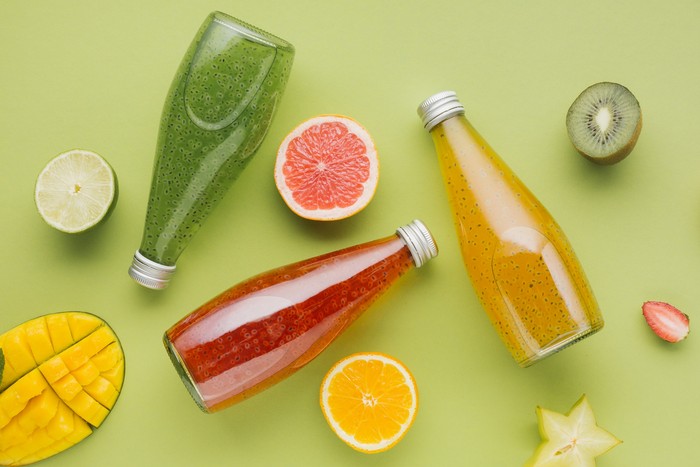 Cold Pressed juice atau smoothies bottle cocok untuk jadi ide minuman sebagai hampers lebaran