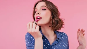 BeauPicks: Baru Dirilis, Ini 4 Pilihan Warna Lipstik dari Lily by Tsana yang Bisa Kamu Pakai untuk Lebaran!