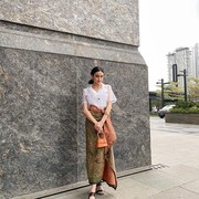 7 Padupadan Rok Lilit dengan Model Atasan Kekinian, Kamu Wajib Coba!