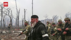 VIDEO: Barisan Pasukan Khusus Chechen Ambil Alih Mariupol