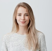 Bisa Cantik Tanpa Makeup, Coba Terapkan 5 Kebiasaan Ini di Malam Hari!