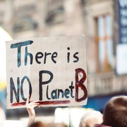 Perubahan Iklim dan Bumi Terancam 'Kiamat', Bagaimana Dampaknya Terhadap Kesehatan Mental?