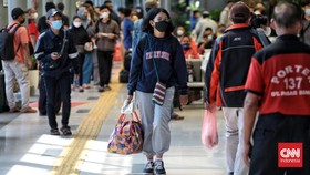 Kisah Tina Gagal Dapat Tiket Kereta, Terpaksa Mudik Naik Motor