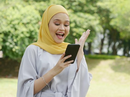 Mau Minyak Goreng dan Logam Mulia Gratis? Daftar Sekarang di Sini Bun!