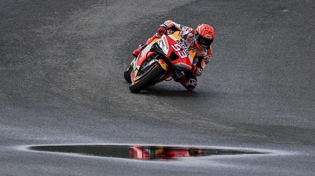 Marc Marquez mengatakan Repsol Honda belum mendapatkan solusi yang tepat untuk mengembangkan sepeda motor RC213V jelang MotoGP Spanyol 2022.