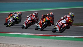 Hasil Moto3 Portugal 2022: Garcia Menang, Mario Aji Kesulitan