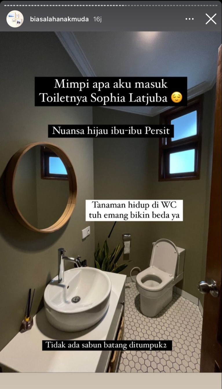 Rumah Sophia Latjuba Rumah Sophia Latjuba