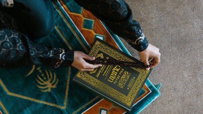 Awas Lapar Mata! 5 Barang Ini Nggak Harus Selalu Kamu Beli Saat Lebaran Tiba