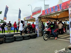 Ratusan Pembalap Liar di Makassar Adu Kecepatan di Arena Resmi