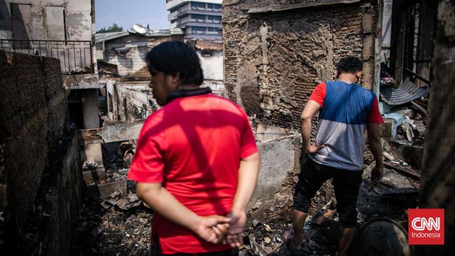 Baznas Bazis DKI Jakarta menjelaskan bahwa uang infak dan sedekah Salat Id di JIS bukan untuk membangun rumah warga terdampak kebakaran Pasar Gembrong.