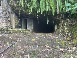 Merinding! Wisata ke Gua Sancang Garut yang Berbau Mistis