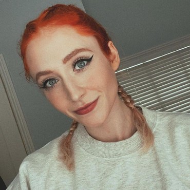 Dicap Buruk Usai Oplas Tubuh, Penyanyi Ini Ingin Potong Payudara