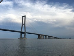 Sederet Fakta 21 Tahun Pembangunan Jembatan Suramadu