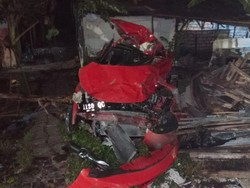 Berikut Identitas Korban Tewas Mobil Tertabrak KA di Surabaya