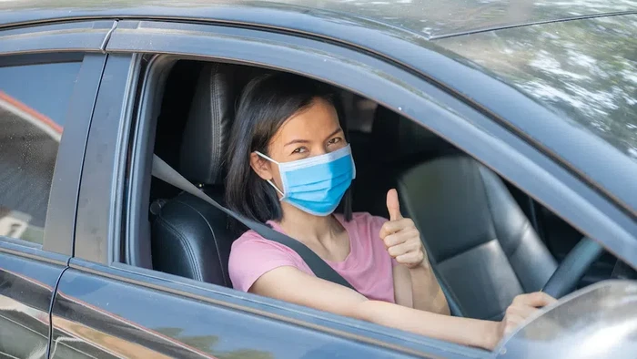 4 Kiat Mudik Lebaran Jalur Darat di Musim Hujan untuk Para Perempuan yang Nyetir Sendiri