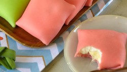 img-title Tonton Resep Pancake Durian Colorful yang Aromatik