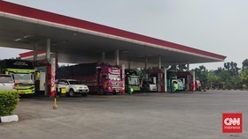 Ada Suara Ledakan dan Api, Rest Area KM 86 Cipali Ditutup Sementara