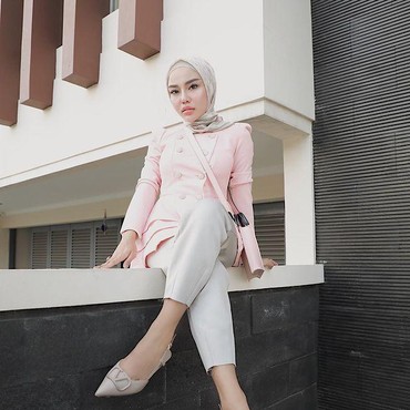 Medina Zein Disebut Salah Gunakan KTP Raffi Ahmad, Ini Kata Kuasa Hukum