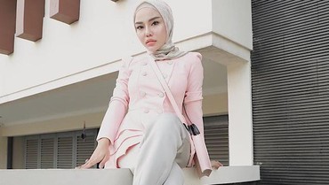 img-title Medina Zein Dirawat di Tengah Kasus Dugaan Penipuan, Ini Penjelasan Pengacara