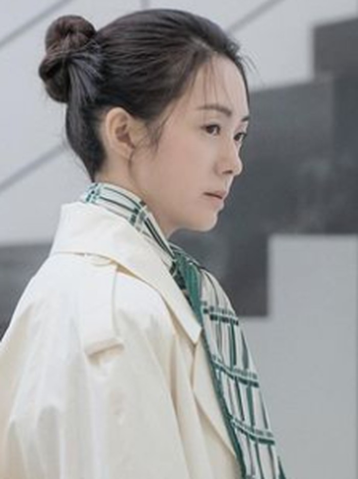 Setahun kemudian, Lee Yo Won kembali ke Korea dan melahirkan putri pertama yang diberi nama Park Ae Rin./ foto: instagram.com/yowon_official