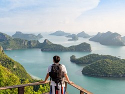 Kelebihan dan Kekurangan Solo Traveling atau Berkelompok, Yuk Simak!