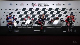 VIDEO: Reaksi Kaget Quartararo Lihat Kecelakaan Hebat Moto2