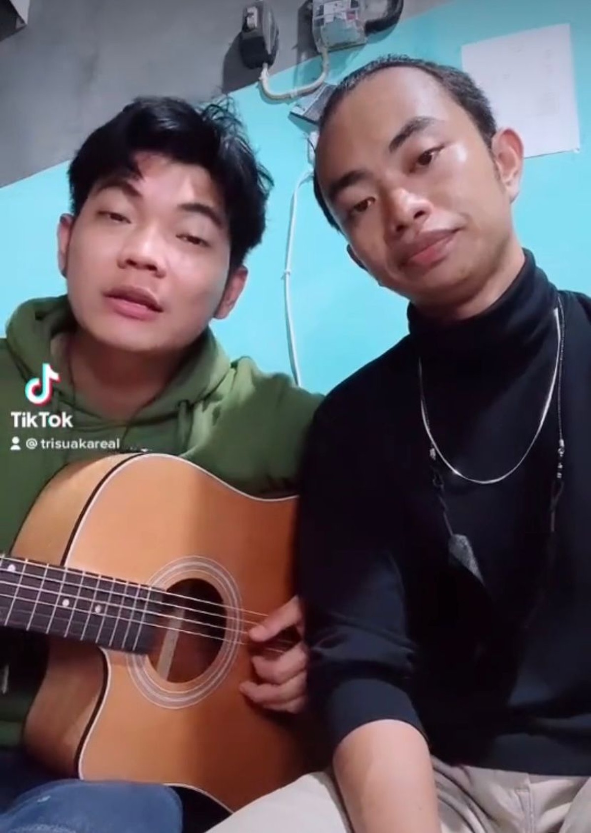 Tri Suaka dan Zinidin Zidan