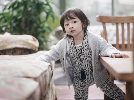 7 Potret Terbaru Baby Mars yang Menggemaskan, Makin Mirip Sang Ayah Ringgo Agus Bun