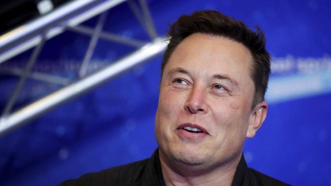 Elon Musk membantah pernah melakukan pelecehan seksual kepada pramugari SpaceX.
