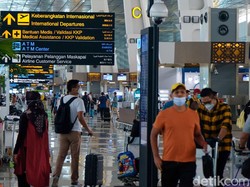 136 Ribu Penumpang Terbang Via Bandara Soetta di H-3 Lebaran