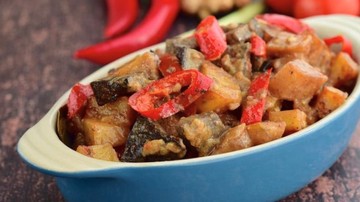 GULAI KURMA HINGGA SAMBAL GORENG KENTANG