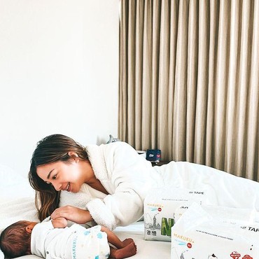 Cara Tidur Nikita Willy Diprotes Ibu-ibu, Kenapa?