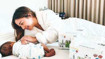 img-title Cara Tidur Nikita Willy Diprotes Ibu-ibu, Kenapa?