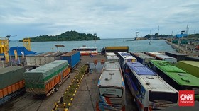Kapasitas Parkir Pelabuhan Merak Tambah 1.000 Kendaraan
