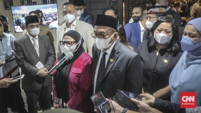 Ketua Fraksi Gerindra DPRD DKI Jakarta Rani Mauliani resmi diangkat sebagai Wakil Ketua DPRD DKI menggantikan Mohammad Taufik yang dicopot Partai Gerindra.