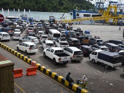 Polri Siapkan 3 Strategi Antisipasi Penumpukan Pemudik di Pelabuhan Merak