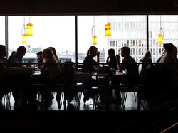 Ulah Jorok Pegawai Bikin Resto Ini Tutup 14 Hari